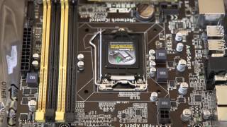 Installing and Unboxing and Core i5 4590 and a Asus B85M E [upl. by Stedman]