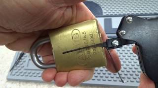 Majestic LockAid Tool  Lock Pick Gun [upl. by Kate]