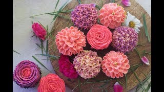 How to make Buttercream Flowers on cupcakes  Part 1  Cupcake Bouquet [upl. by Pasadis743]