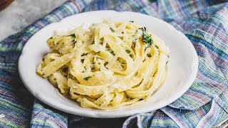 Easy Alfredo Sauce Recipe  Homemade in 10 Minutes [upl. by Yks]