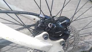 Shimano MT200 Hydraulic Brake Close Look [upl. by Helms]