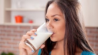 What Drinking Milk Every Day Really Does To You [upl. by Plante]