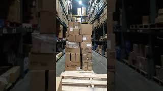 Order selector really fast paced warehouse [upl. by Qirat]