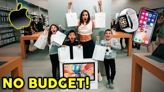 WE BOUGHT EVERYTHING AT THE APPLE STORE NO BUDGET  The Royalty Family [upl. by Ahtan269]