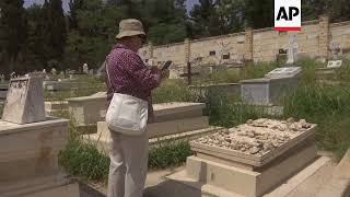 Respects paid to Oskar Schindler on Holocaust Remembrance Day [upl. by Elocim]