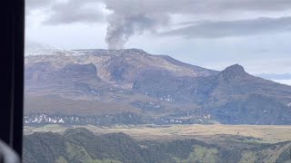 Smoke billows from Colombias Nevado del Ruiz volcano  AFP [upl. by Tonia]